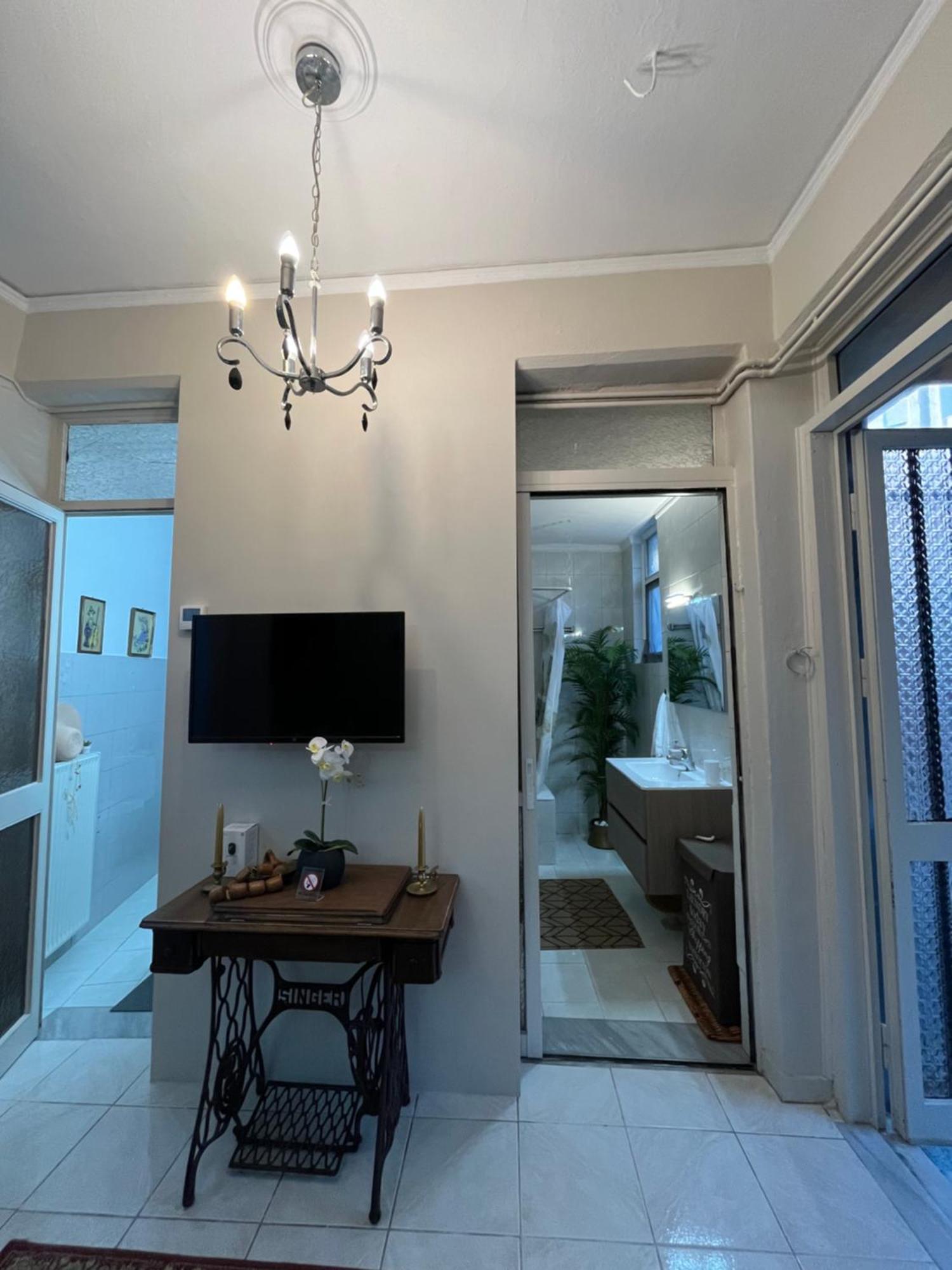 Giannoulis House 2 Vintage Apartment Preveza Exterior photo